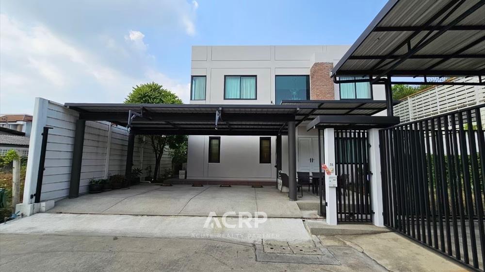 ขายบ้านโชคชัย4 ลาดพร้าว71 : ขายบ้านเดี่ยว 3 ชั้น นาคนิวาส 32 สโตล์โมเดิร์น หลังริม พร้อมอยู่อาศัย