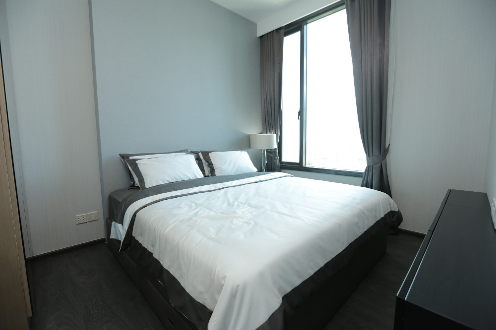 ให้เช่าคอนโดสุขุมวิท อโศก ทองหล่อ : คอนโด Edge Sukhumvit 23 เฟอร์นิเจอร์ครบ พร้อมอยู่