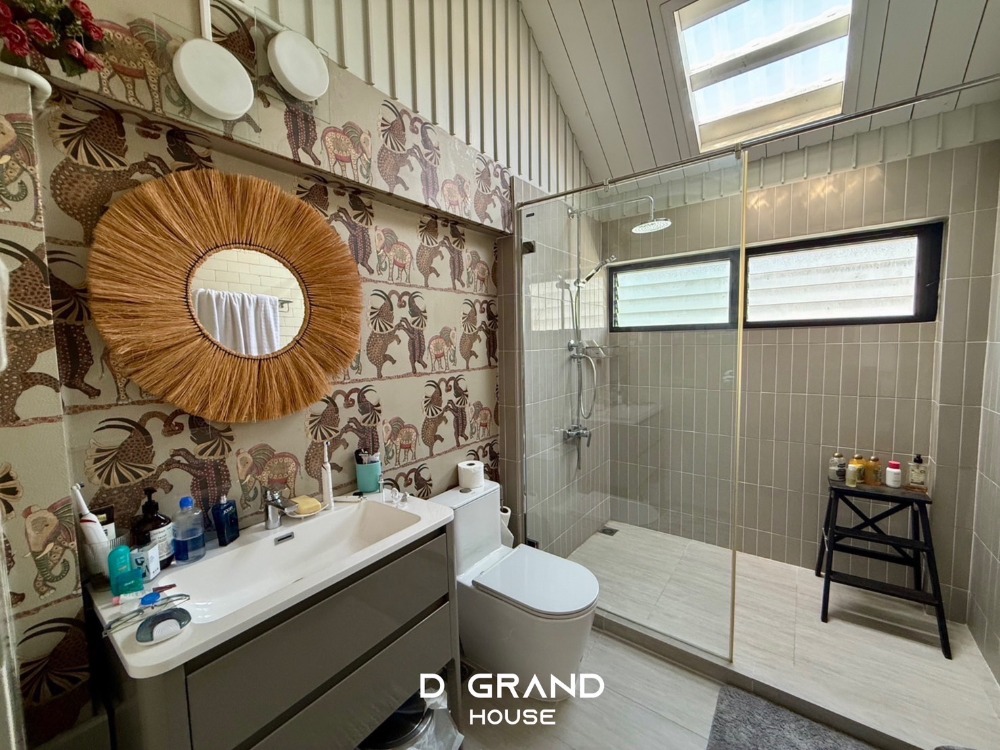 ขายที่ดินสาทร นราธิวาส : ขายที่ดิน 381 ตร.วา ใจกลางกรุงเทพฯ ซอยเย็นอากาศ ที่ดินทำเลดี ใกล้ถนนสาทร และถนนพระราม 4