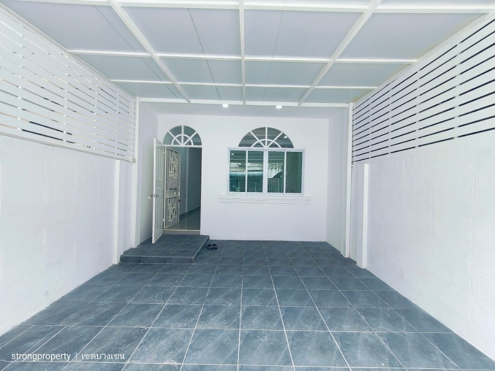 For SaleTownhomeNawamin, Ramindra : Townhouse Ram Intra Khubon 27 near Fashion Island, Sena Villa Village 1-2 Khubon 27, Soi 48