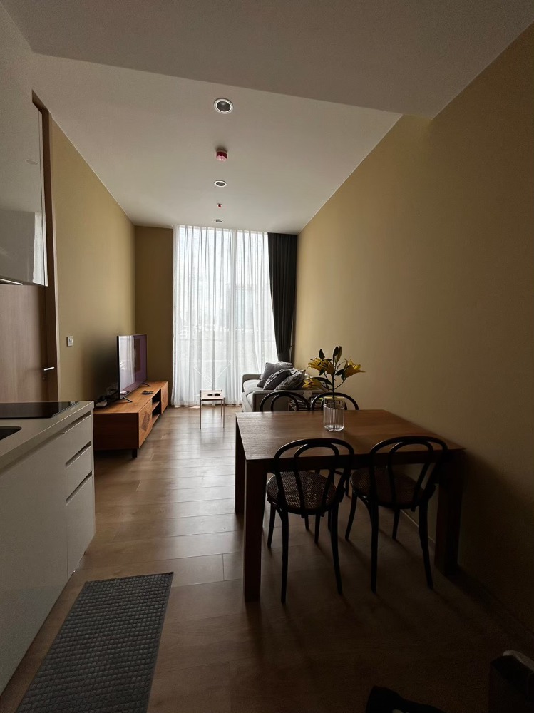 For SaleCondoSukhumvit, Asoke, Thonglor : Condo for sale Noble BE19 (Noble B19), new condo in Asoke, good location, BTS Asoke & MRT Sukhumvit