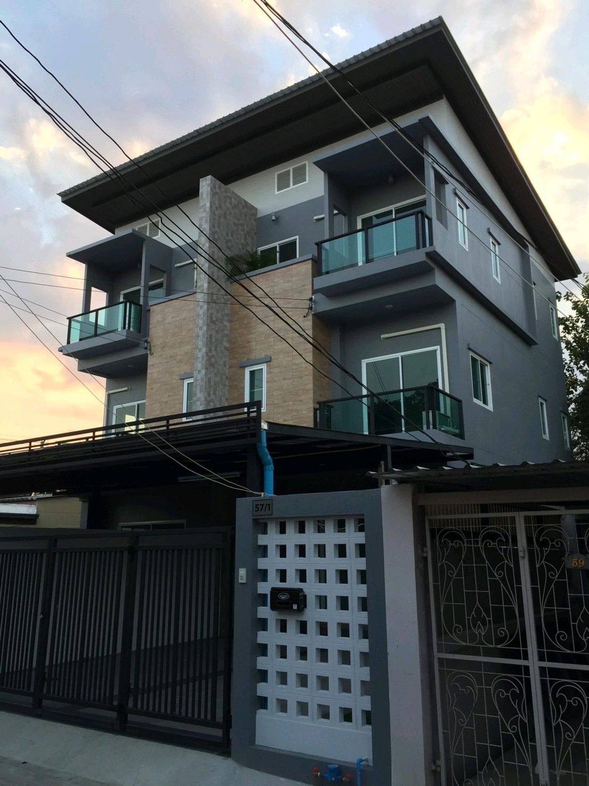 For RentTownhomeChokchai 4, Ladprao 71, Ladprao 48, : For rent: 2-storey townhouse, Lat Phrao Wang Hin 83, Lat Phrao Road, BTS Senanikhom, Chok Chai 4