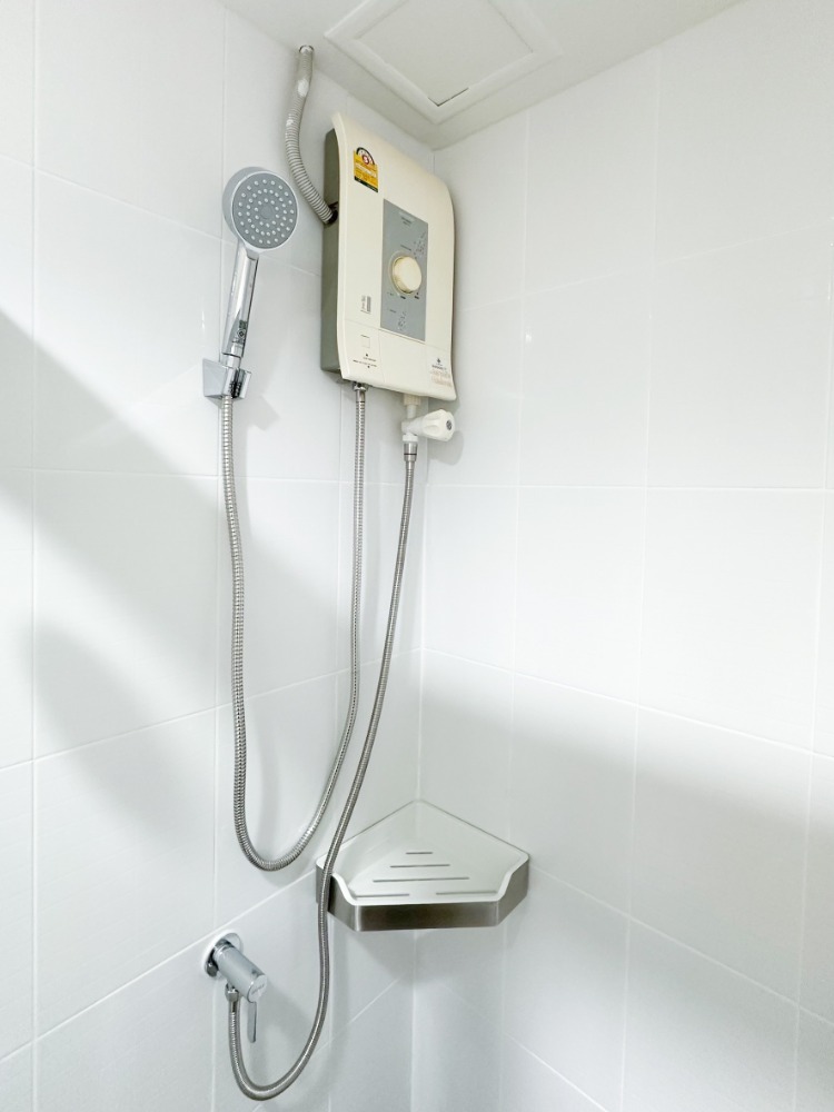 For SaleCondoKaset Nawamin,Ladplakao : Condo for sale, Lumpini Ramintra-Lat Phrao 2, beautiful room, complete with new furniture