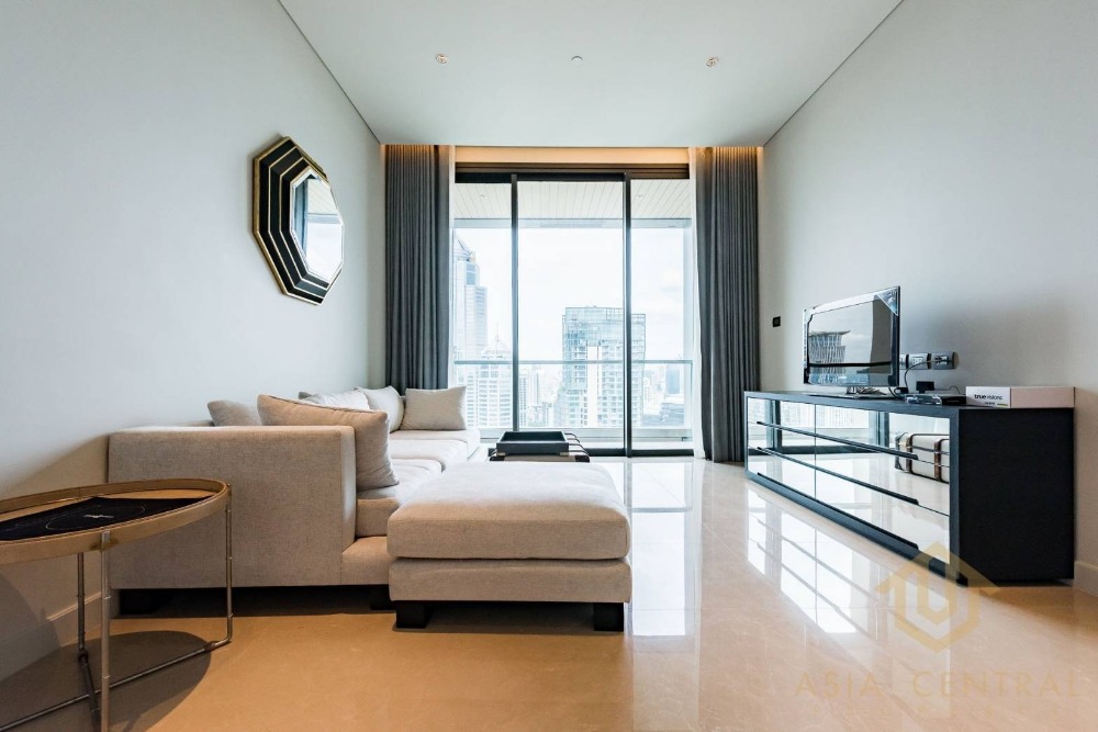 For RentCondoWitthayu, Chidlom, Langsuan, Ploenchit : • 𝐑𝐄𝐍𝐓 • 𝐒𝐢𝐧𝐝𝐡𝐨𝐫𝐧 𝐑𝐞𝐬𝐢𝐝𝐞𝐧𝐜𝐞 • 𝟐 𝐁𝐞𝐝 • 𝟏𝟐𝟎 𝐒𝐪𝐦. • 𝟏𝟒𝟎𝟎𝟎𝟎 • 𝐅𝐮𝐥𝐥𝐲-𝐅𝐮𝐫𝐧𝐢𝐬𝐡𝐞𝐝 𝐋𝐢𝐧𝐞 𝐈𝐃 : 𝐕𝐚𝐬𝐬𝐢𝐥𝐲