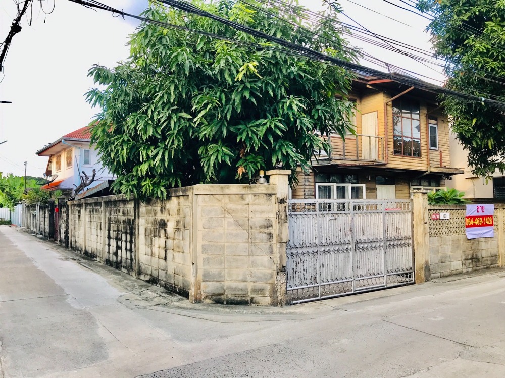 For SaleLandBang Sue, Wong Sawang, Tao Pun : Land For Sale, corner, Krungthep Nont Road Soi 1 ,Near Tiwanon Junction, MRT Railroad