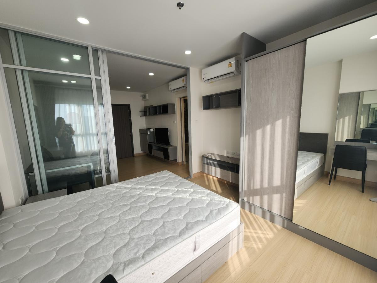 For RentCondoSamut Prakan,Samrong : Condo for rent Supalai Veranda Sukhumvit 117, make an appointment to view the room 👉line :  @pfbkk