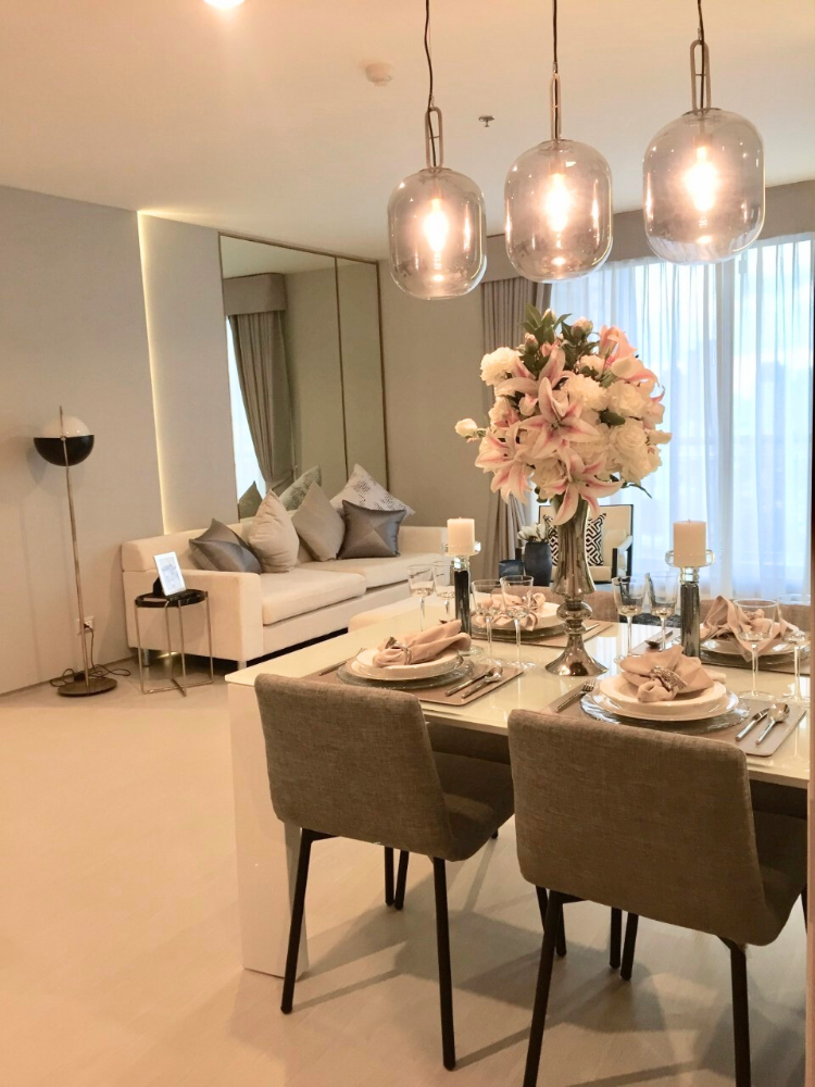 ให้เช่าคอนโดสุขุมวิท อโศก ทองหล่อ : For Rent Rhythm Sukhumvit 42 size 77.93 sqm. 2 Bed 2 Bath 19th Floor near BTS Ekkamai - OJ_132_RT42