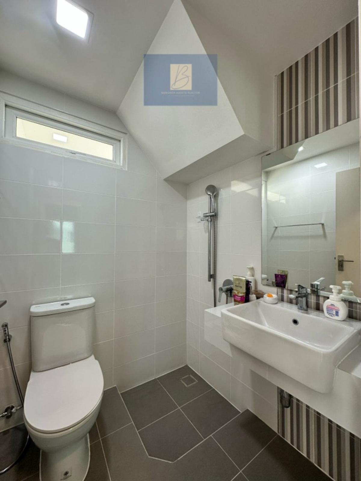 ขายบ้านสมุทรปราการ สำโรง : ขายบ้านเดี่ยวหลังมุมแปลงสวย ในโครงการ Vilaggio Bangna ซ.เอแบค โครงการบ้านคุณภาพจาก Land & House บิ้วอินอย่างดี ไม่เคยพักอาศัยมาก่อน ✨