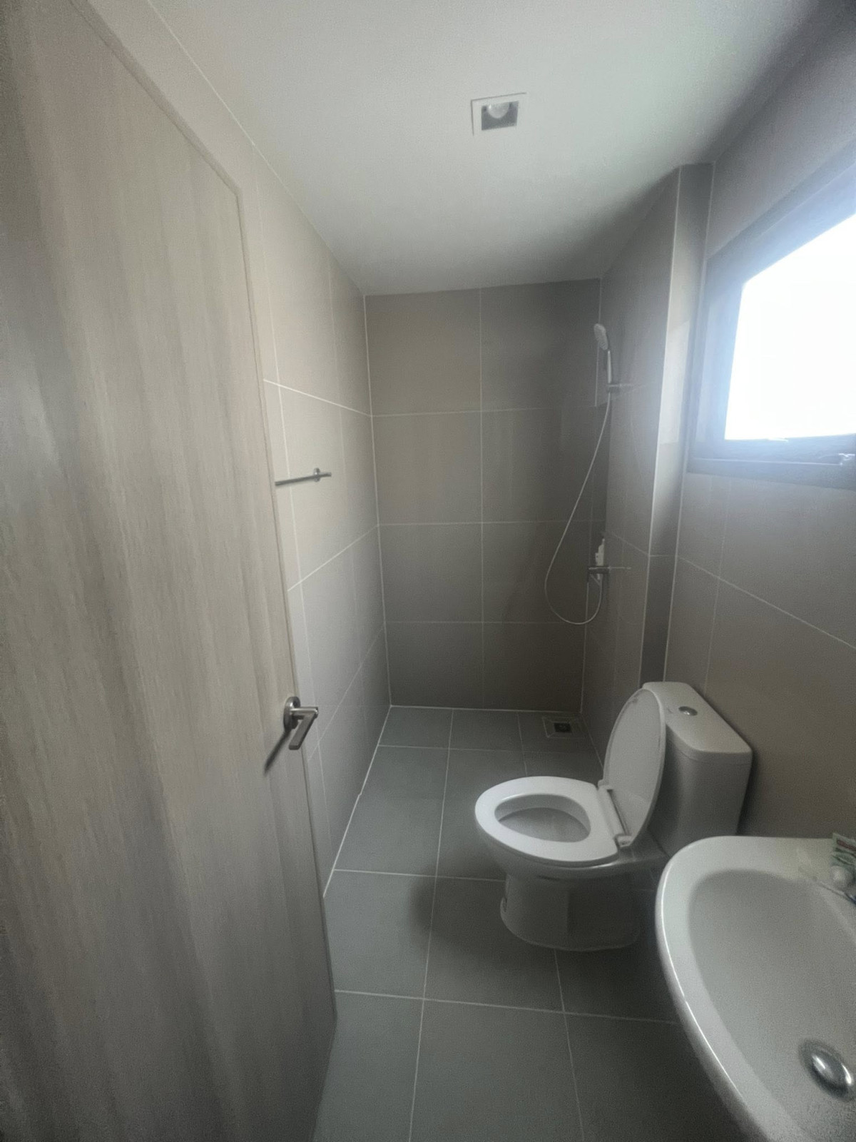 ขายทาวน์โฮมนวมินทร์ รามอินทรา : ขายทาวน์เฮ้าส์/ทาวน์โฮม เสนา วิลเลจ รามอินทรา กม.9 คันนายาว เขต คันนายาว กรุงเทพ CX-139781