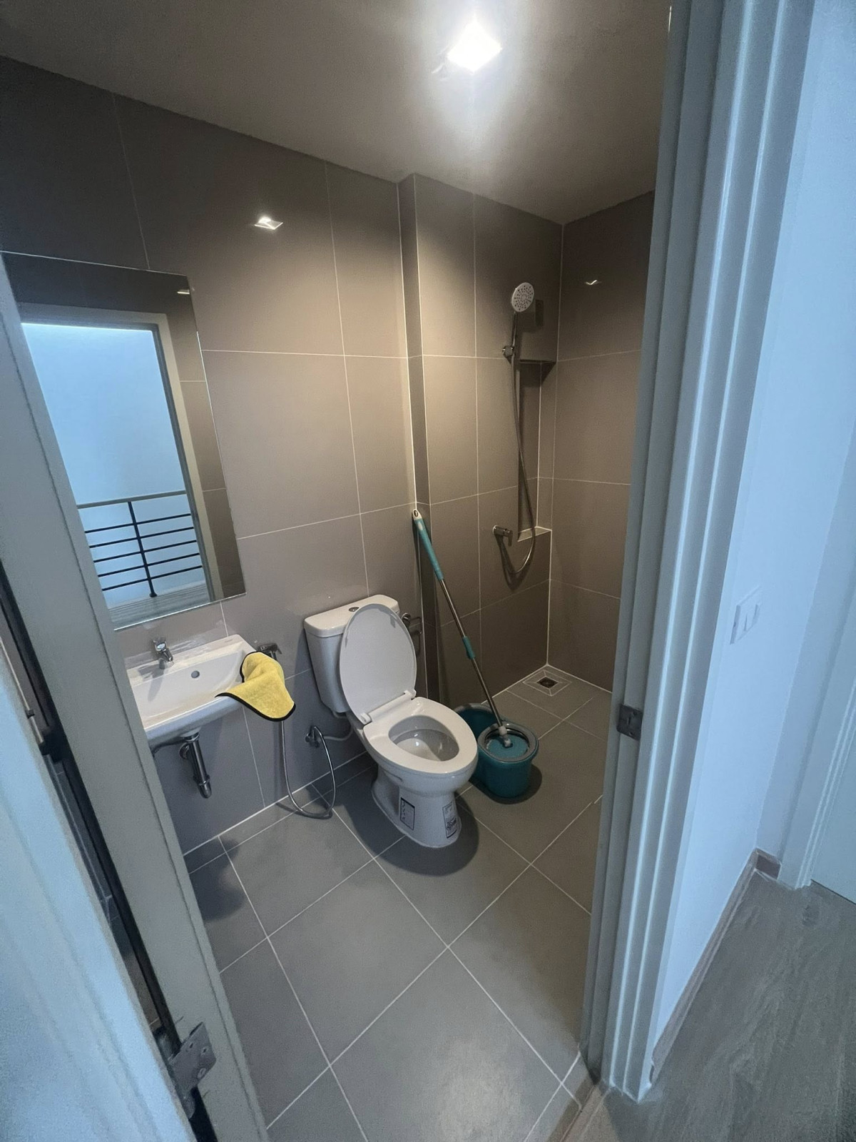 ขายทาวน์โฮมนวมินทร์ รามอินทรา : ขายทาวน์เฮ้าส์/ทาวน์โฮม เสนา วิลเลจ รามอินทรา กม.9 คันนายาว เขต คันนายาว กรุงเทพ CX-139781