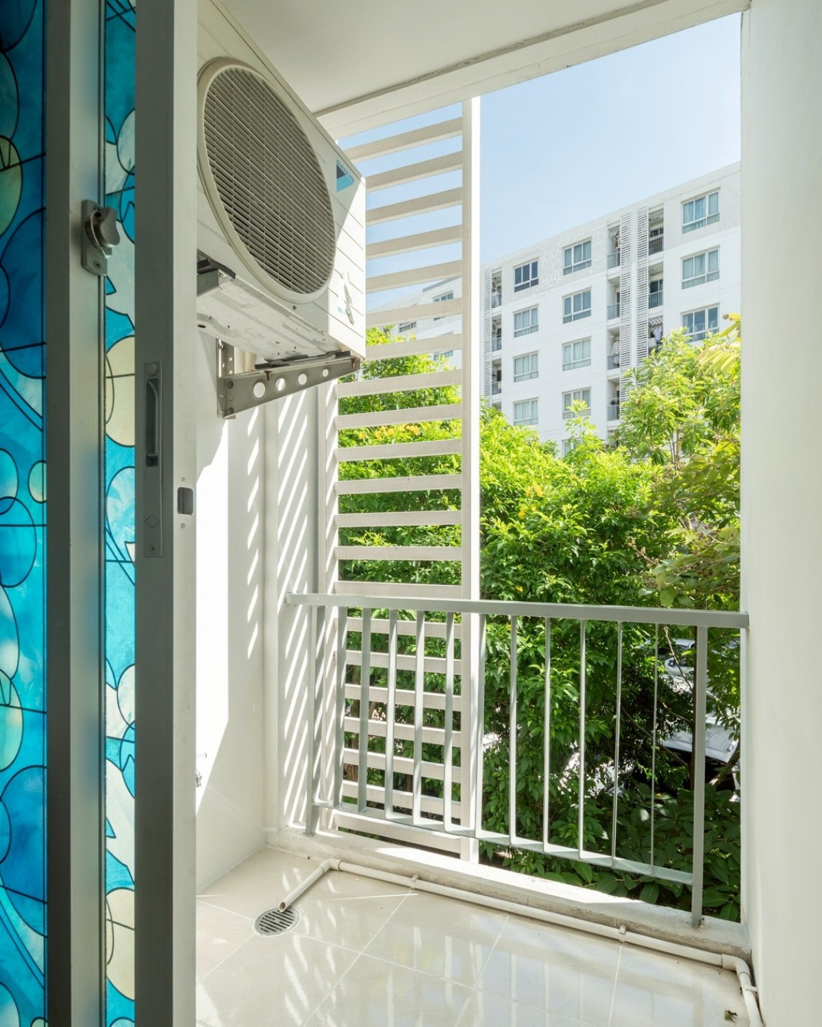 ขายคอนโดวิภาวดี ดอนเมือง หลักสี่ : ขายคอนโด  เด็น วิภาวดี สนามบิน เขต ดอนเมือง กรุงเทพ  CX-140038 (S)