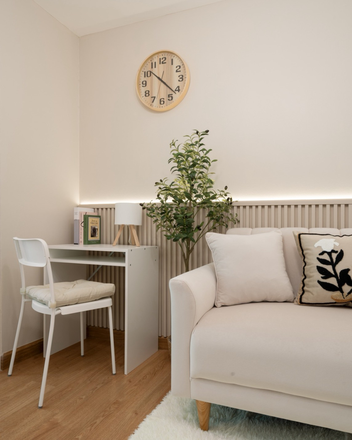 ขายคอนโดวิภาวดี ดอนเมือง หลักสี่ : ขายคอนโด  เด็น วิภาวดี สนามบิน เขต ดอนเมือง กรุงเทพ  CX-140038 (S)