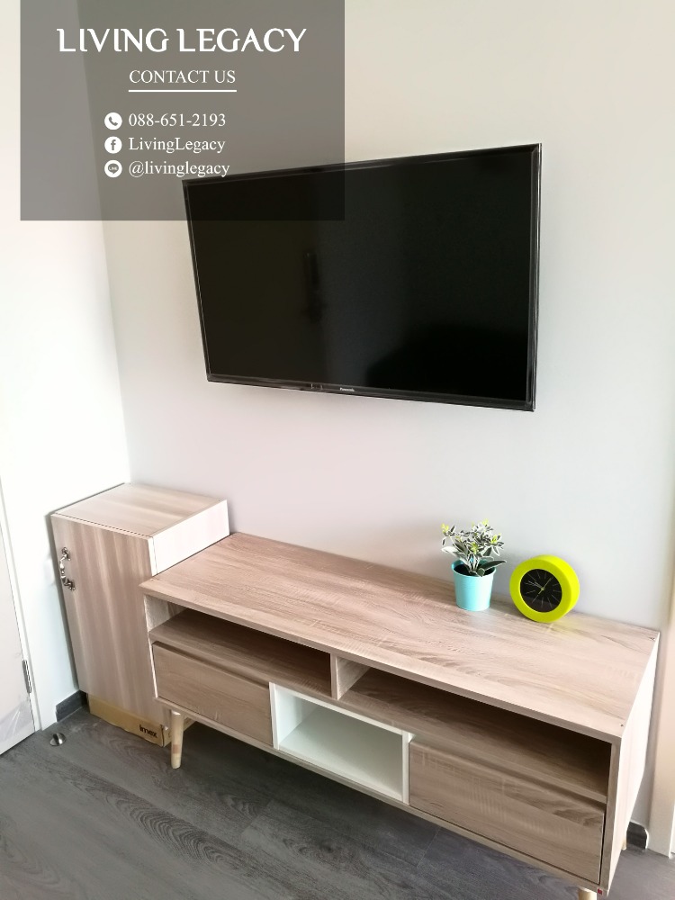 For RentCondoPattanakan, Srinakarin : SLOR4G Condo for rent Rich Park @ Triple Station 27 sq m. 23rd floor line id : @livinglegacy tel : 088-651-2193