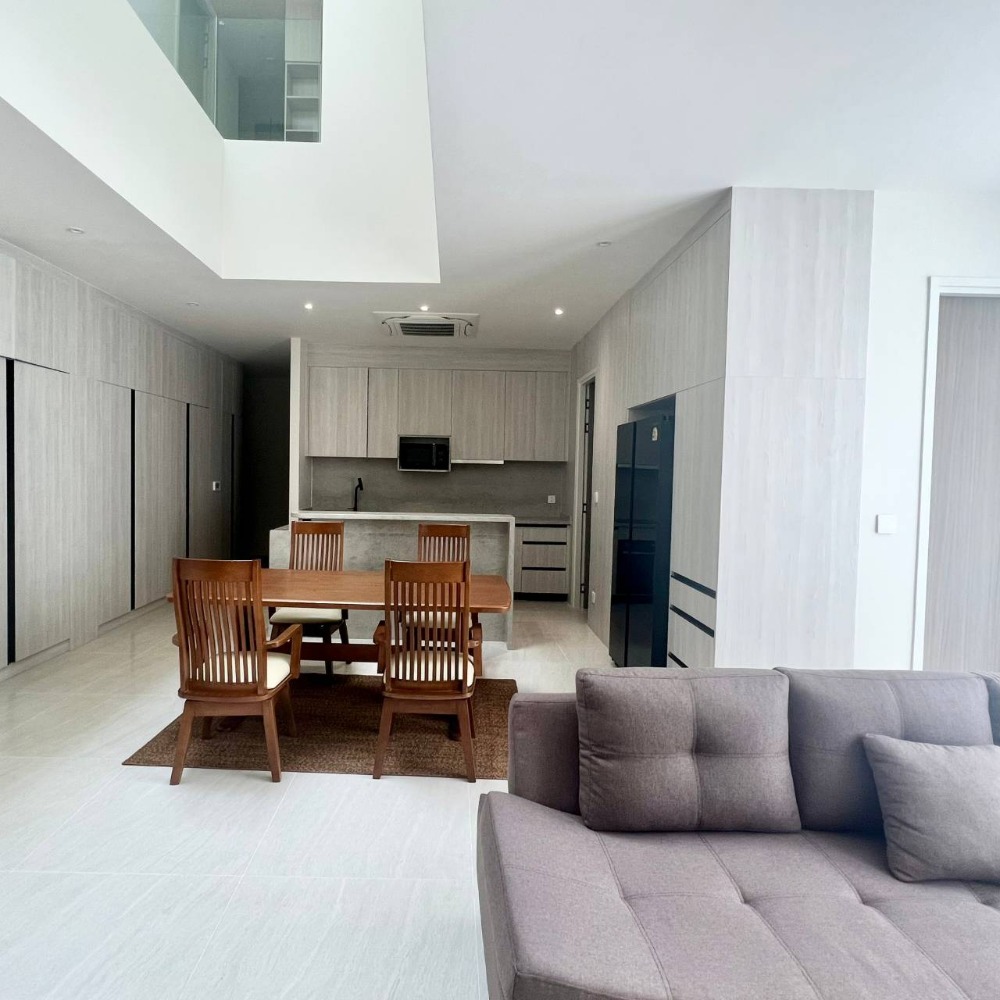 ให้เช่าบ้านพระราม 9 เพชรบุรีตัดใหม่ RCA : Noble Terra Rama 9 for rent