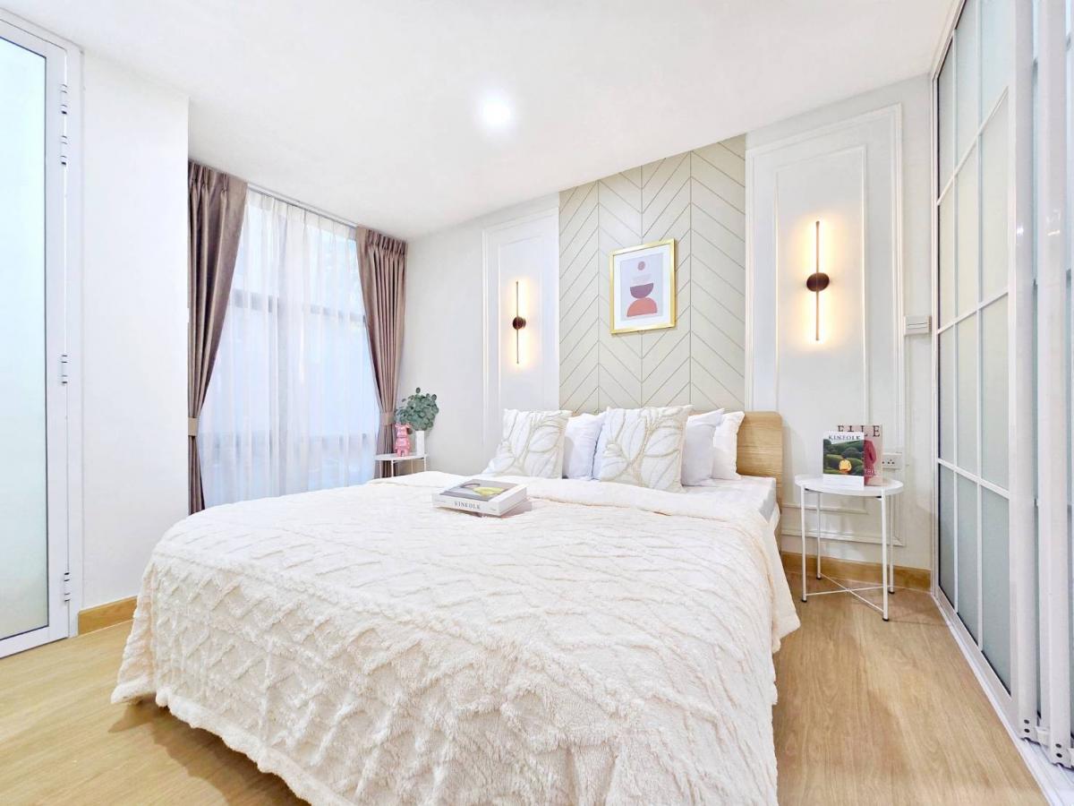 ขายคอนโดรามคำแหง หัวหมาก : คอนโดสำหรับคู่รักหรือคู่ซี้ ที่ต้องการความเป็นส่วนตัวและพื้นที่กว้างขวาง บดินทร์ สวีท โฮม 🌲🌲(𝐁𝐨𝐝𝐢𝐧 𝐒𝐮𝐢𝐭𝐞 𝐇𝐨𝐦𝐞)🌲🌲