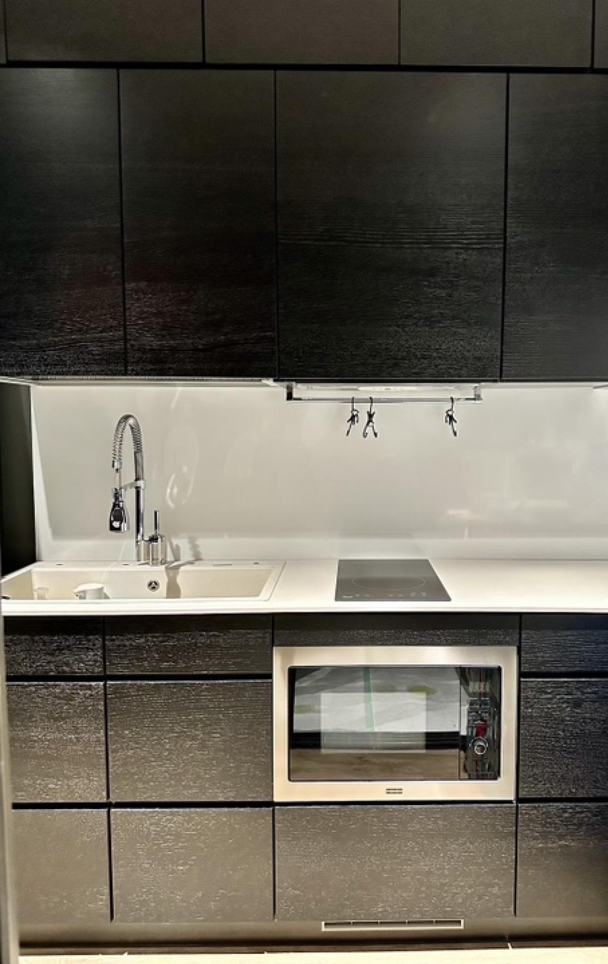 ขายทาวน์โฮมเกษตร นวมินทร์ ลาดปลาเค้า : 📢👇 ทาวน์เฮ้าส์ที่ The Landmark เอกมัย-รามอินทรา, 3 ชั้น หน้าบ้านทิศเหนือ ตกแต่งหรู ด้วยวัสดุ เฟอร์นิเจอร์  เครื่องครัว และเครื่องใช้ไฟฟ้าชั้นนำ เดินทางสะดวกได้หลายเส้นทาง ใกล้จุดขึ้นลงทางด่วนเอกมัย-รามอินทรา ใกล้เซ็นทรัลอีสต์วิลล์