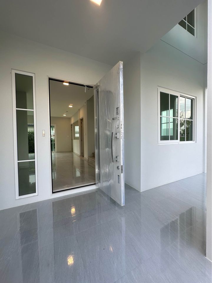 ให้เช่าบ้านบางนา แบริ่ง ลาซาล : ให้เช่า Villaggio 3 ศรีนครินทร์-บางนา 4 ห้องนอน 5 ห้องน้ำ (เจ้าของปล่อยเอง) บ้านใหม่ทำเลดี ติดคลับเฮาส์