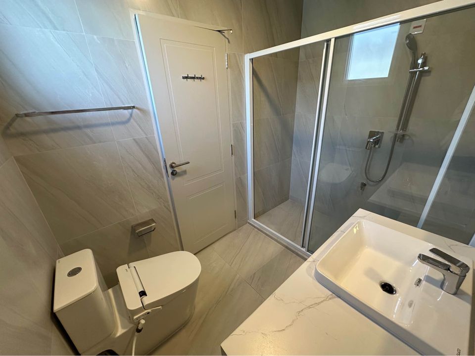 ให้เช่าบ้านบางนา แบริ่ง ลาซาล : ให้เช่า Villaggio 3 ศรีนครินทร์-บางนา 4 ห้องนอน 5 ห้องน้ำ (เจ้าของปล่อยเอง) บ้านใหม่ทำเลดี ติดคลับเฮาส์