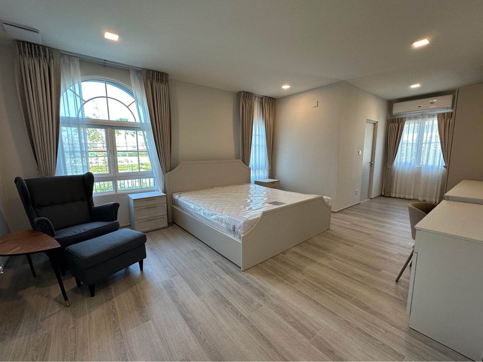 ให้เช่าบ้านบางนา แบริ่ง ลาซาล : ให้เช่า Villaggio 3 ศรีนครินทร์-บางนา 4 ห้องนอน 5 ห้องน้ำ (เจ้าของปล่อยเอง) บ้านใหม่ทำเลดี ติดคลับเฮาส์