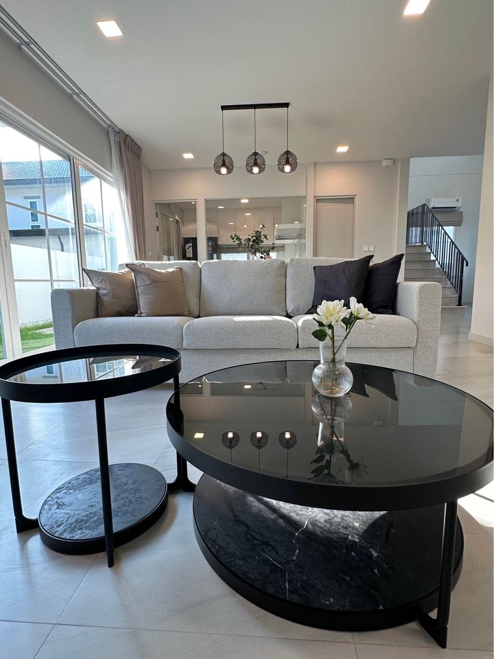 ให้เช่าบ้านบางนา แบริ่ง ลาซาล : ให้เช่า Villaggio 3 ศรีนครินทร์-บางนา 4 ห้องนอน 5 ห้องน้ำ (เจ้าของปล่อยเอง) บ้านใหม่ทำเลดี ติดคลับเฮาส์