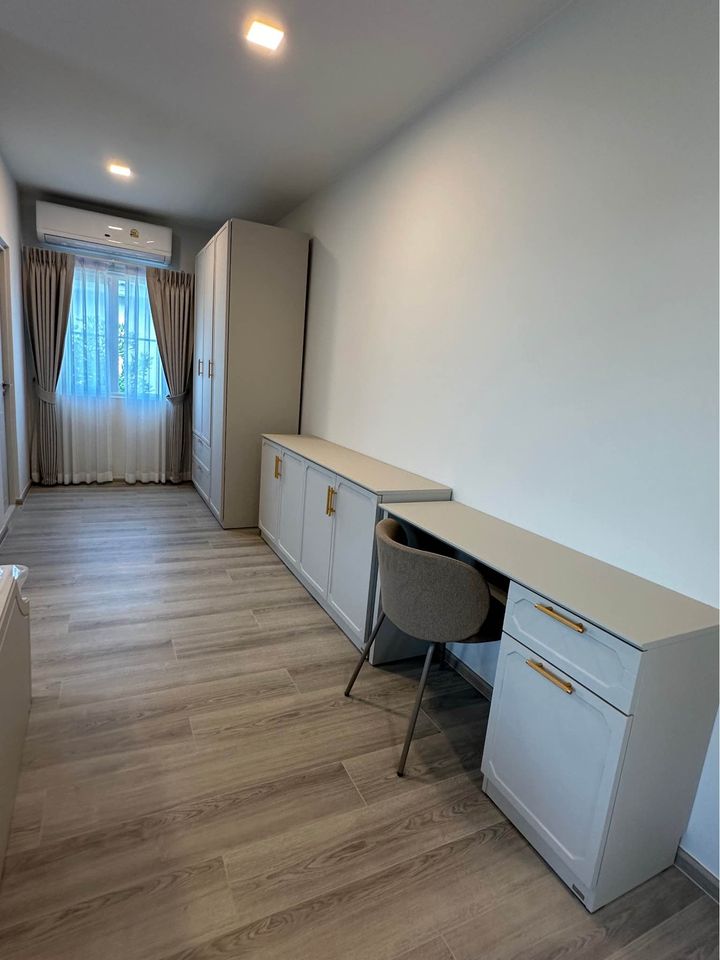 ให้เช่าบ้านบางนา แบริ่ง ลาซาล : ให้เช่า Villaggio 3 ศรีนครินทร์-บางนา 4 ห้องนอน 5 ห้องน้ำ (เจ้าของปล่อยเอง) บ้านใหม่ทำเลดี ติดคลับเฮาส์