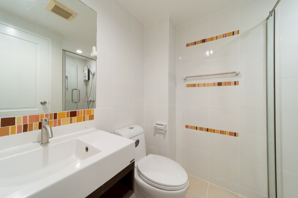 ขายคอนโดวิภาวดี ดอนเมือง หลักสี่ : ขายคอนโด  เด็น วิภาวดี สนามบิน เขต ดอนเมือง กรุงเทพ  CX-140038 (S)