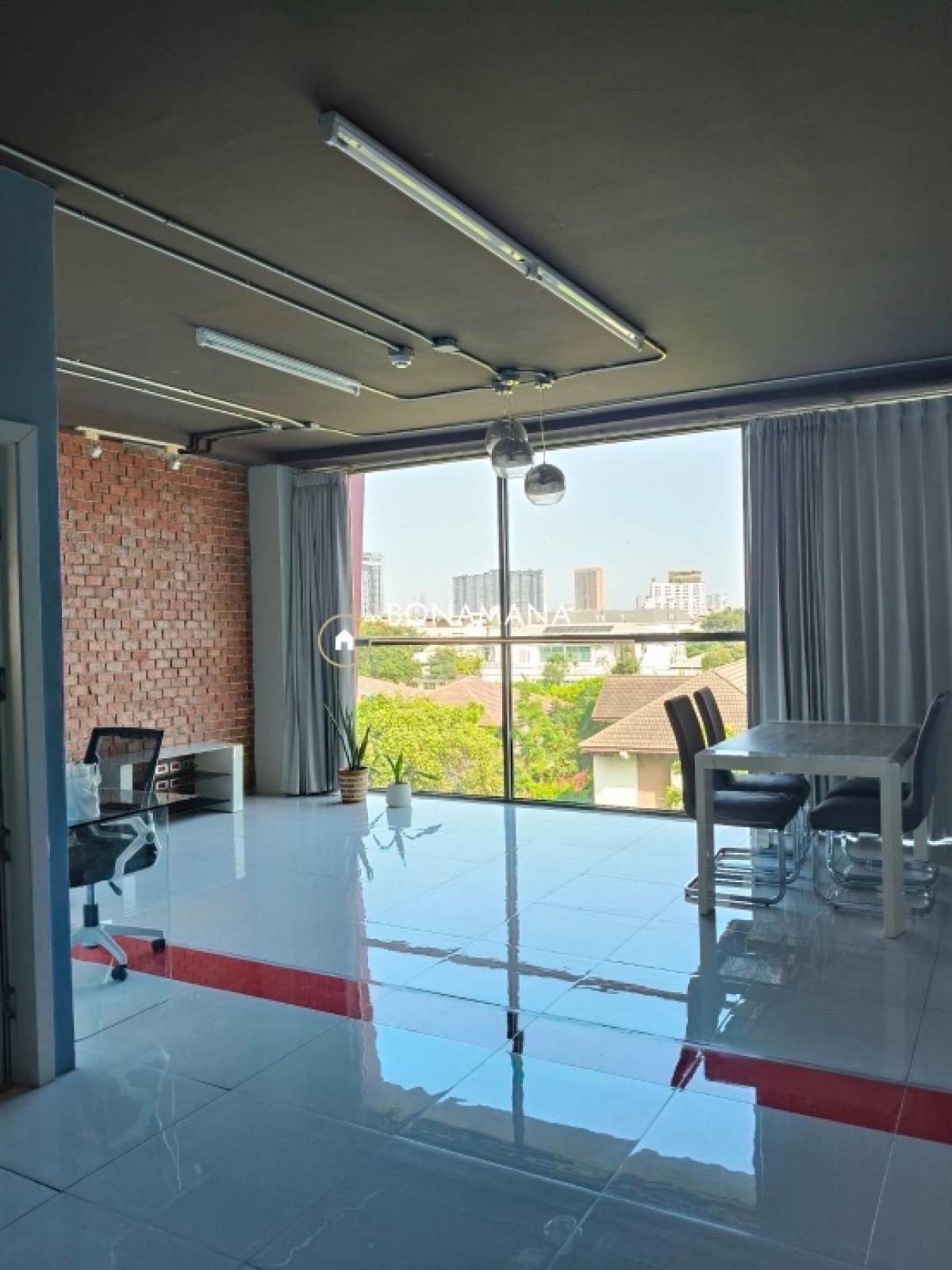 For RentOfficeSukhumvit, Asoke, Thonglor : Office/ Space for rent Ekkamai 22