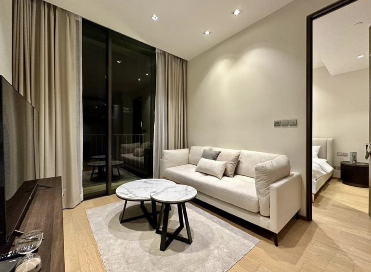 For SaleCondoWitthayu, Chidlom, Langsuan, Ploenchit : Condo for sale 28 Chidlom size 47 Sq.m 1 bed 1 bath only 14.99 MB| Rent 50,000 contact 086-795-9997 (Jimmy)