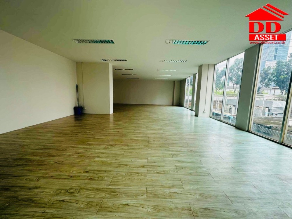 ให้เช่าโชว์รูมบางนา แบริ่ง ลาซาล : For Rent Evergreen อ็อฟฟิศ Shop ชั้นล่าง บางนา ใกล้ตึกเนชั่น รหัส : C8246