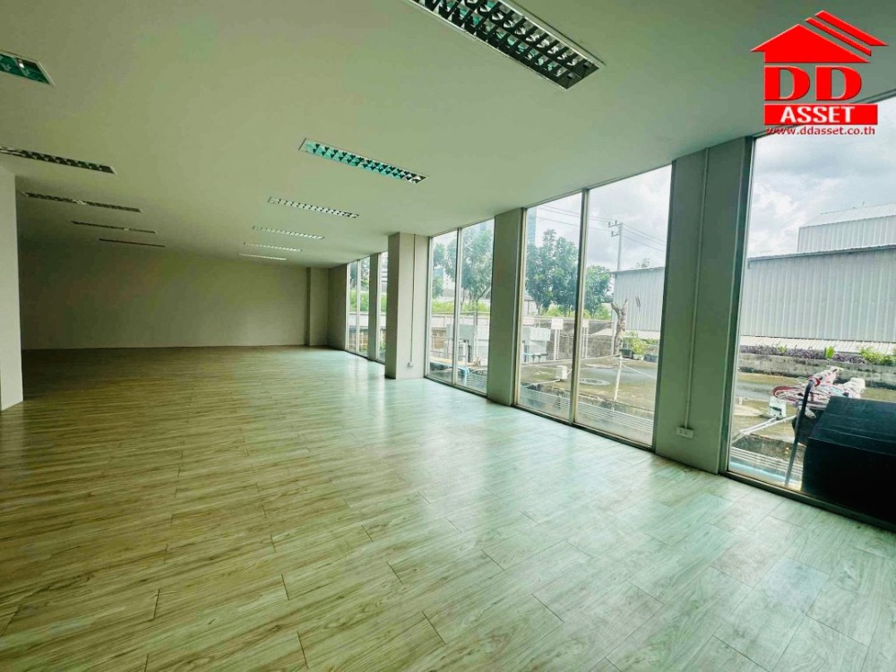 ให้เช่าโชว์รูมบางนา แบริ่ง ลาซาล : For Rent Evergreen อ็อฟฟิศ Shop ชั้นล่าง บางนา ใกล้ตึกเนชั่น รหัส : C8246