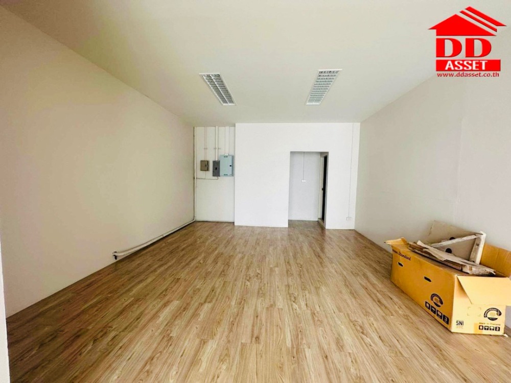 ให้เช่าโชว์รูมบางนา แบริ่ง ลาซาล : For Rent Evergreen อ็อฟฟิศ Shop ชั้นล่าง บางนา ใกล้ตึกเนชั่น รหัส : C8246