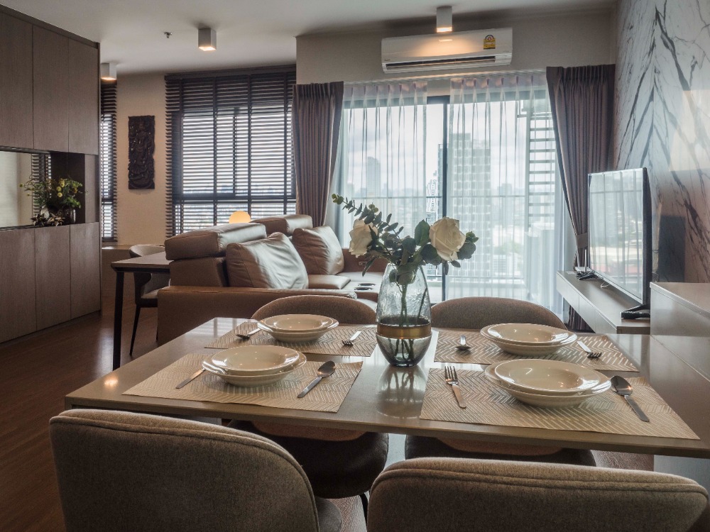 For RentCondoOnnut, Udomsuk : ++Fully furnished++Exclusive Family Type 3 Bedrooms 106 sqm on Top floor. Near BTS Bang Chak.