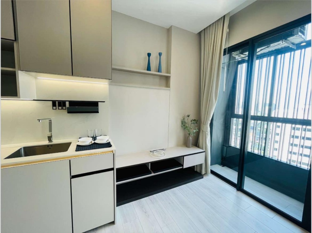 For SaleCondoRatchathewi,Phayathai : Property code Som0821 for sale The Room Phayathai