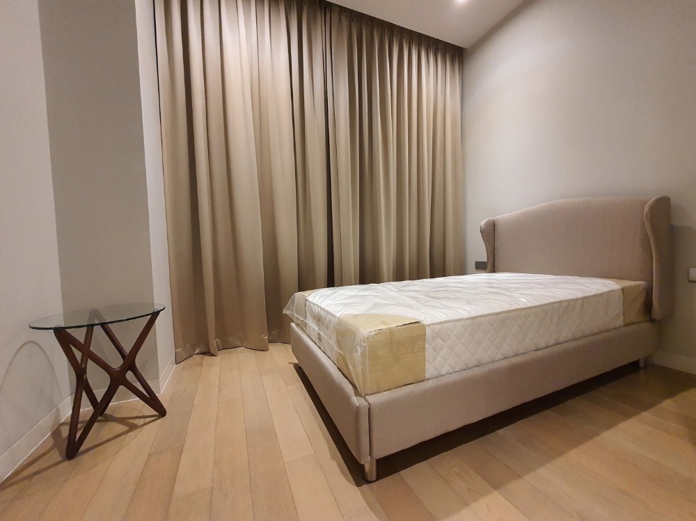For RentCondoSukhumvit, Asoke, Thonglor : For Rent Vittorio Sukhumvit39 2Bed 2Bath 102sqm 100k/month Good location close to BTS Phromphong