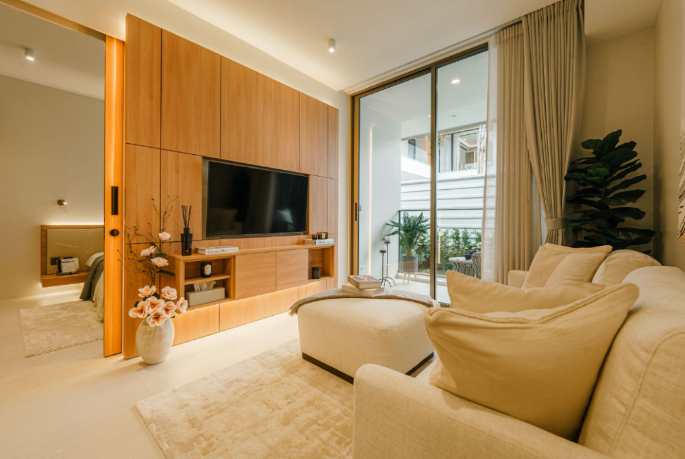 ขายคอนโดภูเก็ต : ขายคอนโดใหม่ ใกล้ Laguna หาดบางเทา, ภูเก็ต ส่วนกลางใหญ่มาก เลี้ยงสัตว์ได้