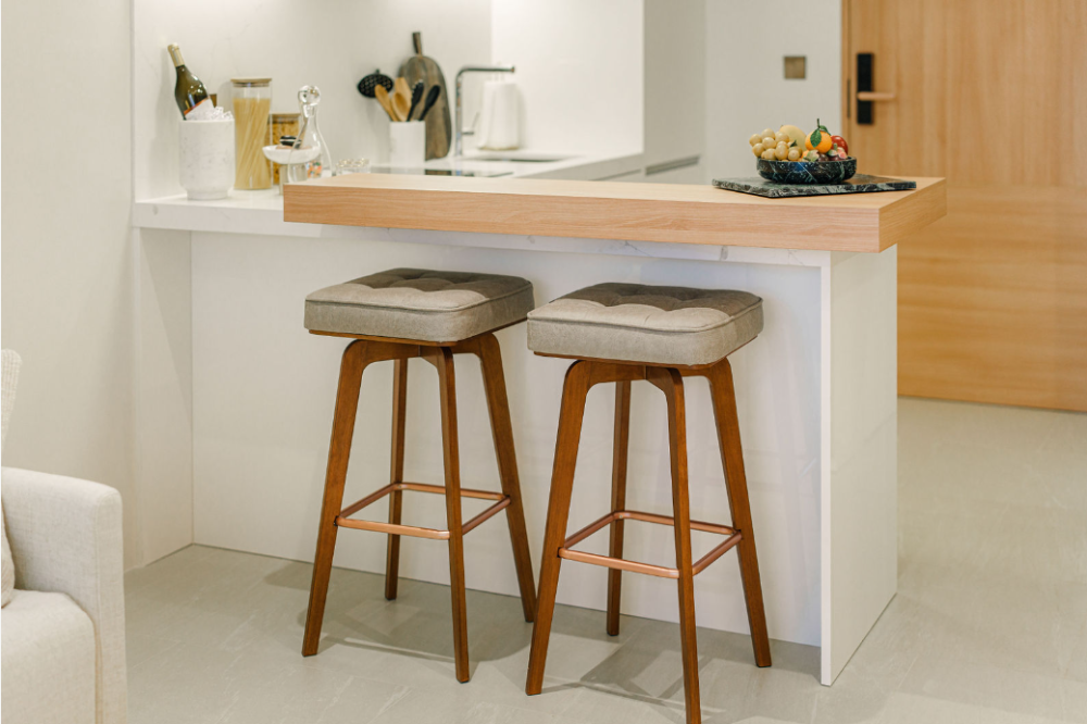 ขายคอนโดภูเก็ต : ขายคอนโดใหม่ ใกล้ Laguna หาดบางเทา, ภูเก็ต ส่วนกลางใหญ่มาก เลี้ยงสัตว์ได้