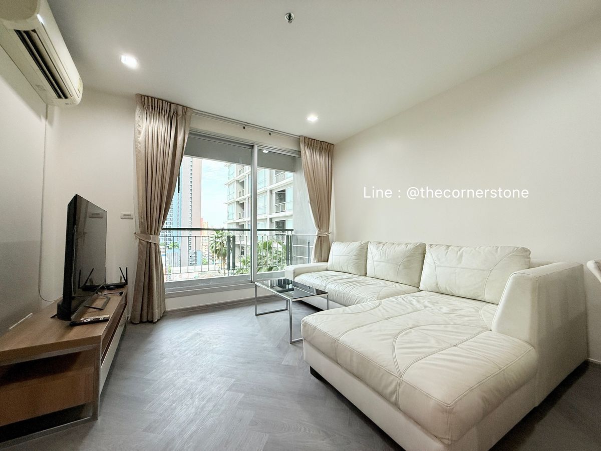 ให้เช่าคอนโดรัชดา ห้วยขวาง : Rhythm Ratchada - Huai Khwang ห้อง Renovate ใหม่ ห้องสวยมาก เฟอร์นิเจอร์ และเครื่องใช้ไฟฟ้าครบ พร้อมเข้าอยู่  ทำเลดี เดินทางสะดวกอยู่ใกล้ MRT ห้วยขวาง No.250819