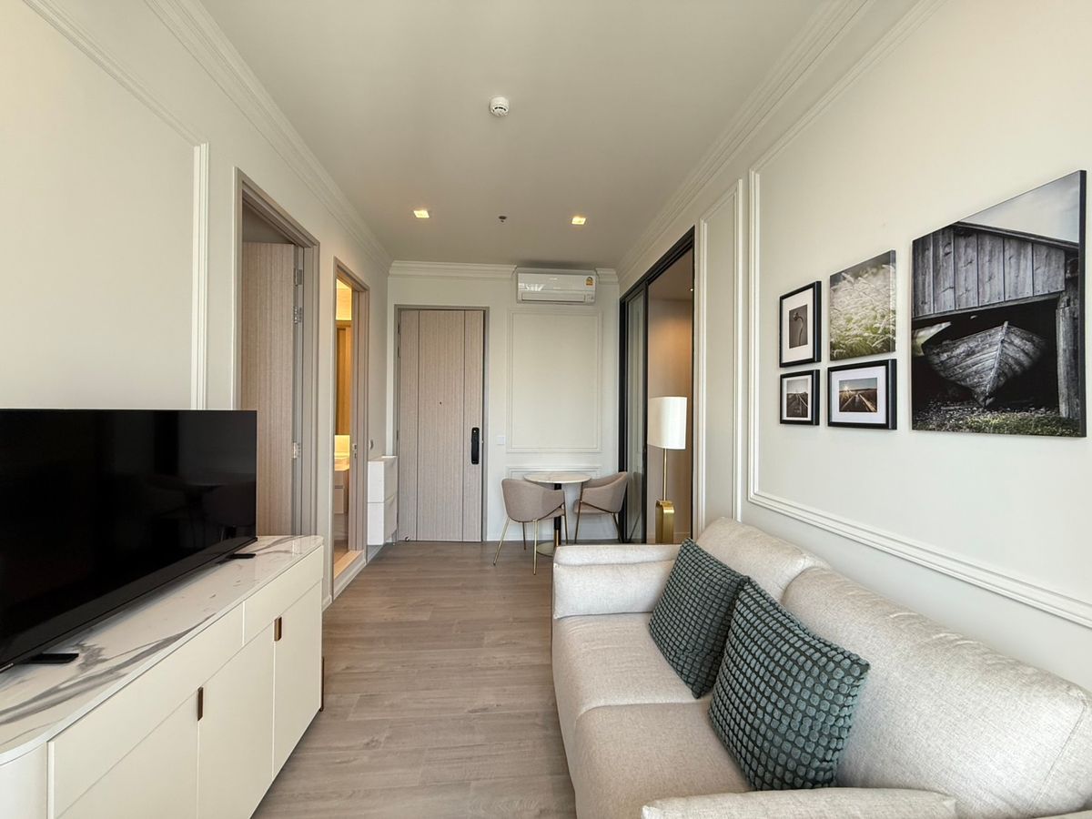 For RentCondoRatchathewi,Phayathai : ⚜️Brand New 1 bedroom for rent⚜️