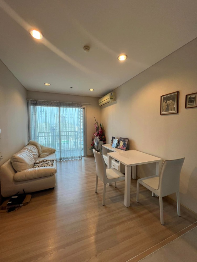 For SaleCondoSapankwai,Jatujak : Intro Phaholyothin - Pradipat / 1 Bedroom (FOR SALE), Intro Phaholyothin - Pradipat / 1 Bedroom (FOR SALE) PINP132