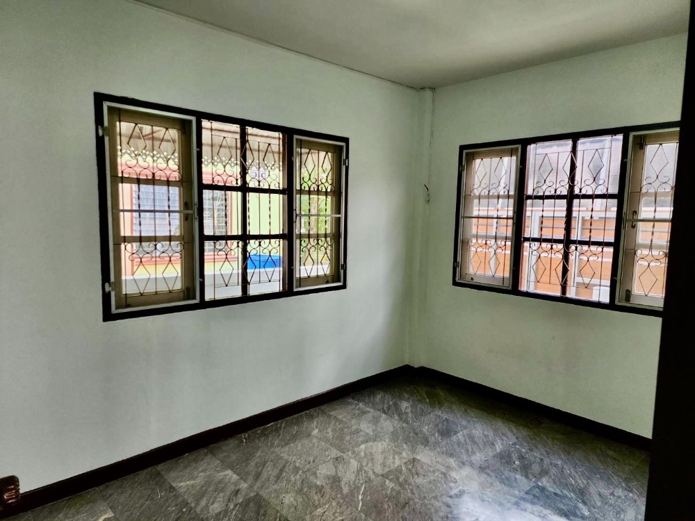 ขายบ้านเอกชัย บางบอน : ขายบ้านเดี่ยว 2 ชั้น 64 ตร.ว. หมู่บ้านกานดา การ์เด้นท์ (หลังมุม) 4 นอน 3 น้ำ ใกล้ รร.สารสาสน์บางบอน