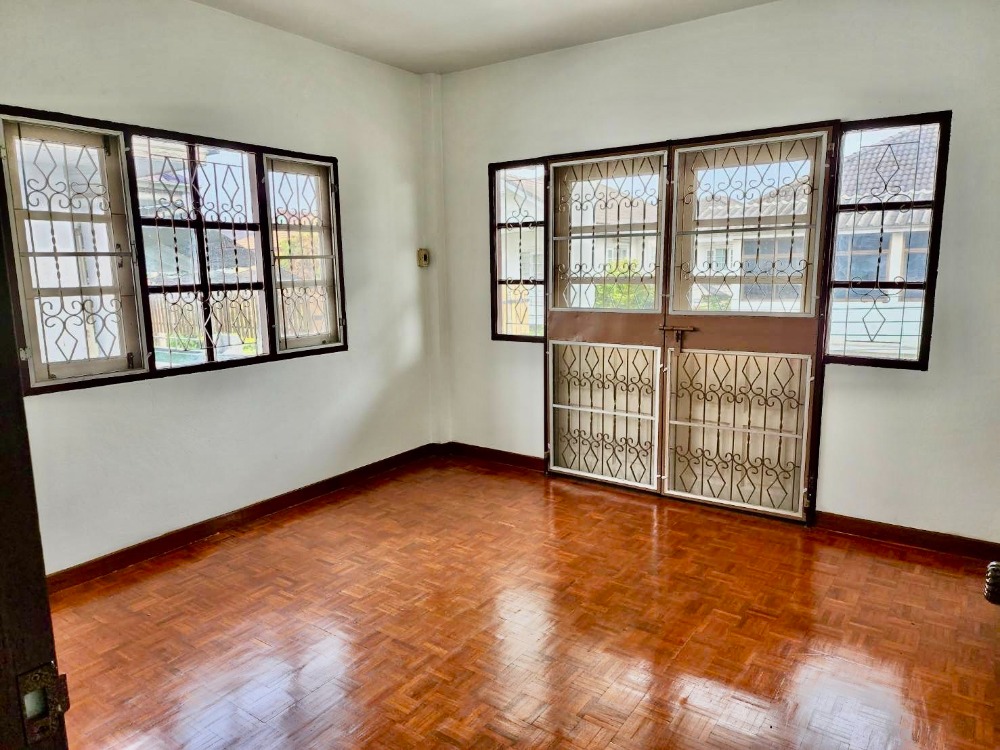 ขายบ้านเอกชัย บางบอน : ขายบ้านเดี่ยว 2 ชั้น 64 ตร.ว. หมู่บ้านกานดา การ์เด้นท์ (หลังมุม) 4 นอน 3 น้ำ ใกล้ รร.สารสาสน์บางบอน