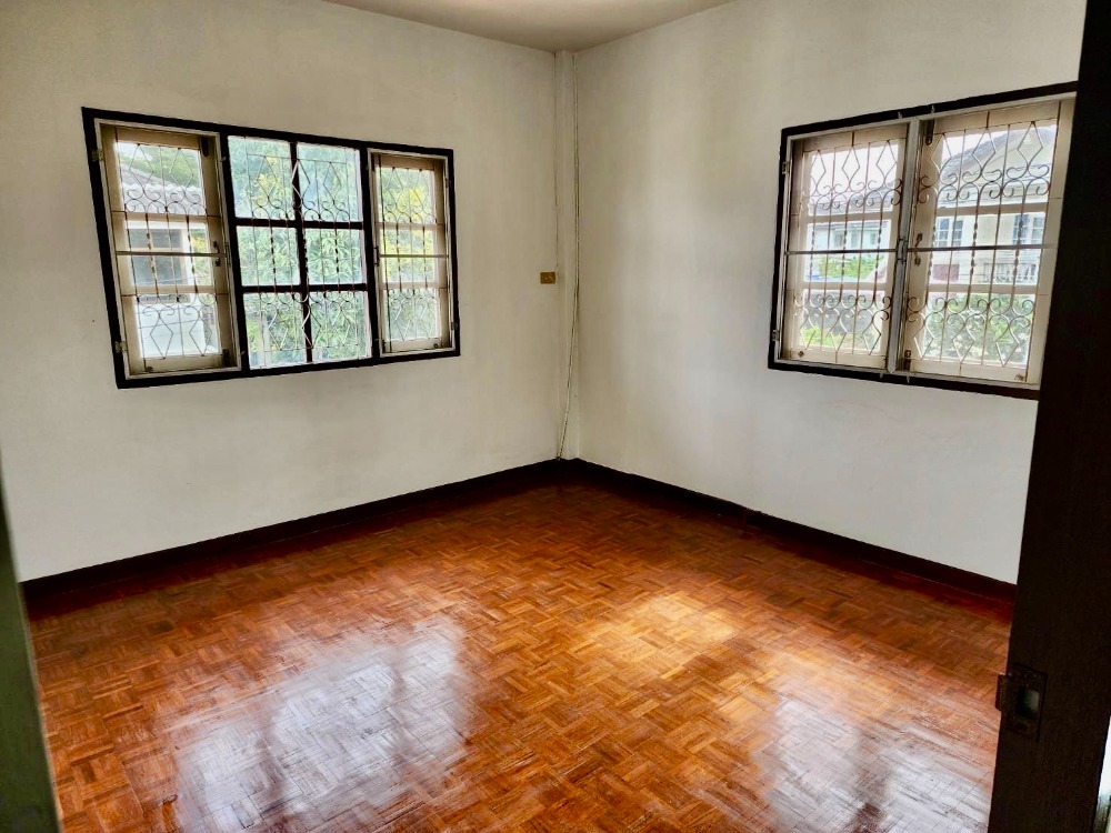 ขายบ้านเอกชัย บางบอน : ขายบ้านเดี่ยว 2 ชั้น 64 ตร.ว. หมู่บ้านกานดา การ์เด้นท์ (หลังมุม) 4 นอน 3 น้ำ ใกล้ รร.สารสาสน์บางบอน