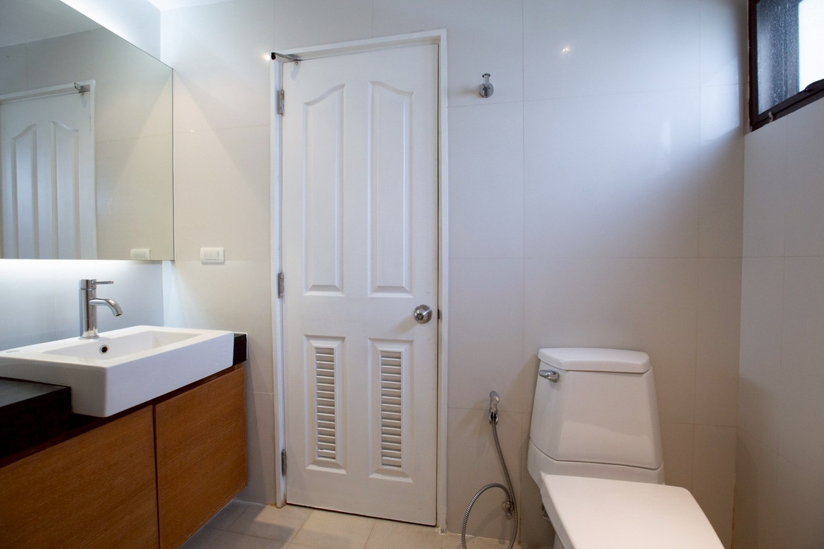 ให้เช่าคอนโดสุขุมวิท อโศก ทองหล่อ : 📢👇Newly renovated big size unit, petfriendly no size limit  , big balcony, Located at Sukhumvit 31, near Em district