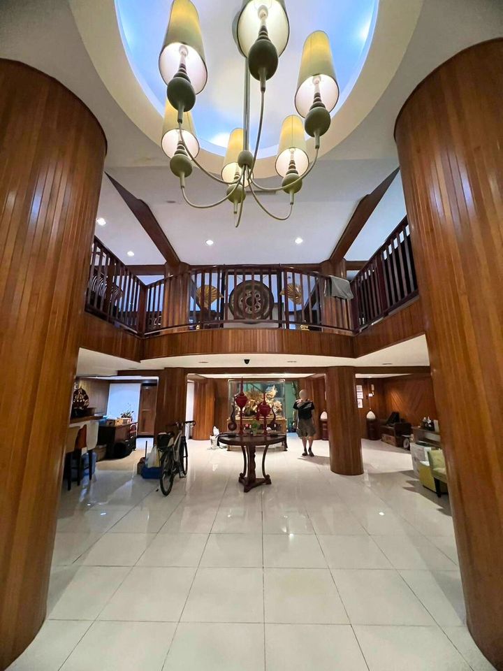 ให้เช่ากิจการโรงแรม & กิจการอพาร์ตเมนต์สีลม ศาลาแดง บางรัก : Hotel For Rent/Sell On Silom Road (Lullaby Inn)