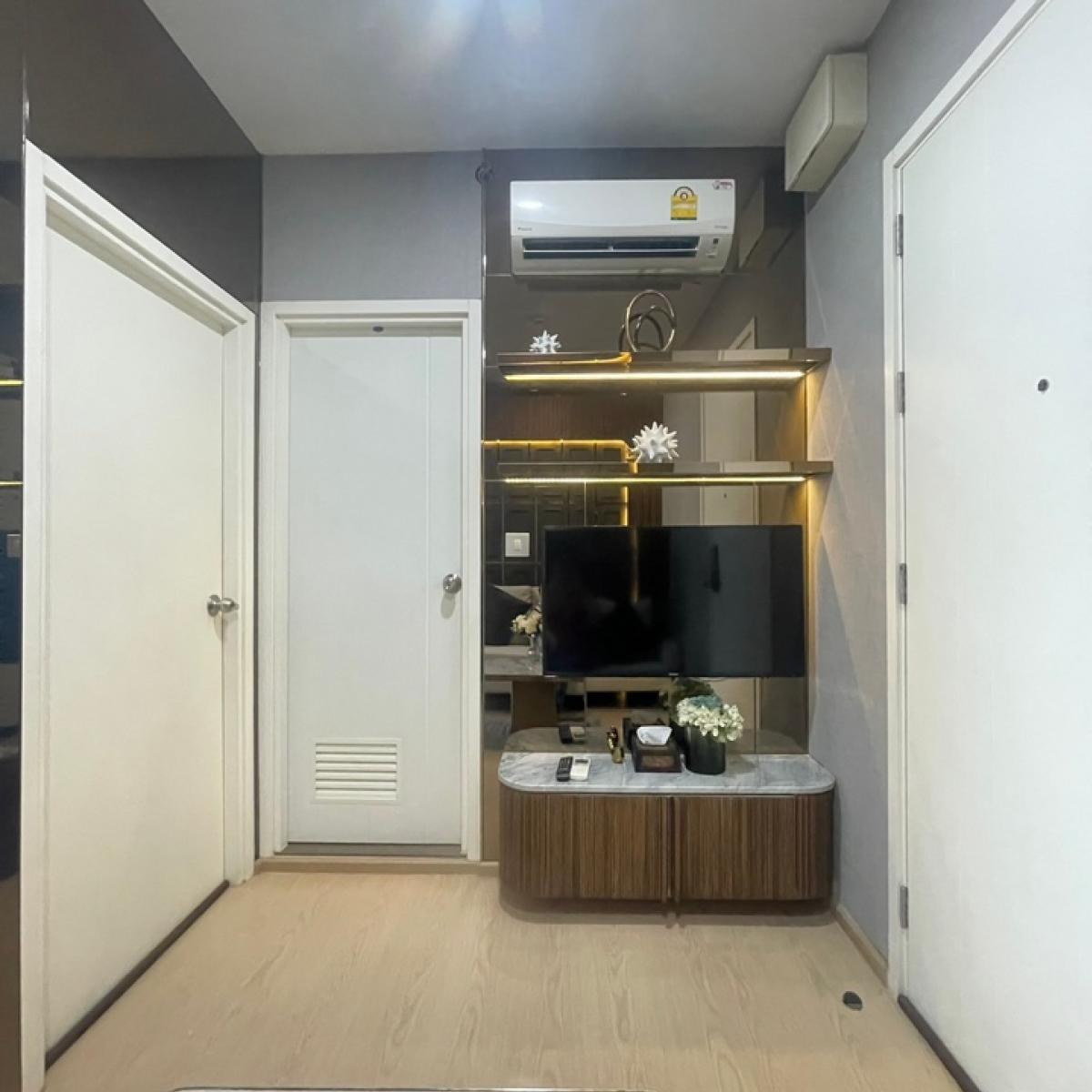 For RentCondoRama9, Petchburi, RCA : The Tree Sukhumvit 71 for rent