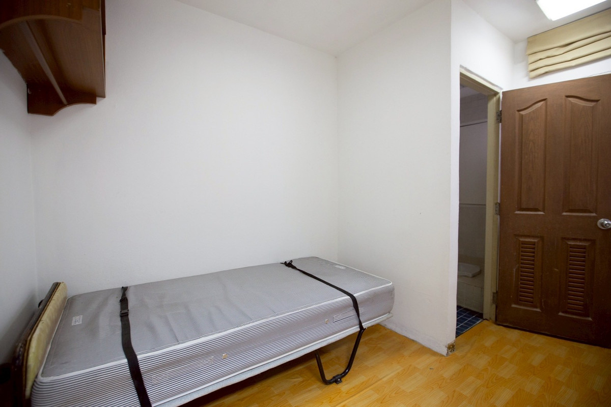 ให้เช่าคอนโดสุขุมวิท อโศก ทองหล่อ : 📢👇Newly renovated big size unit, petfriendly no size limit  , big balcony, Located at Sukhumvit 31, near Em district