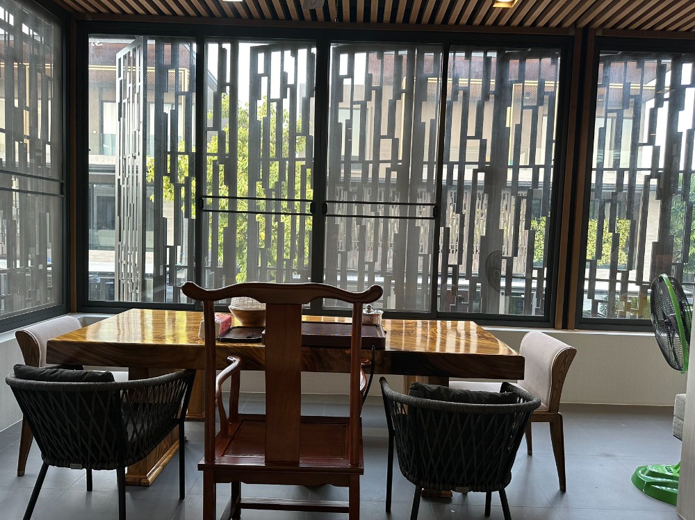 For RentHousePattanakan, Srinakarin : Vana residence for rent