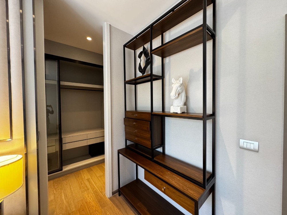 For RentHousePattanakan, Srinakarin : Vana residence for rent