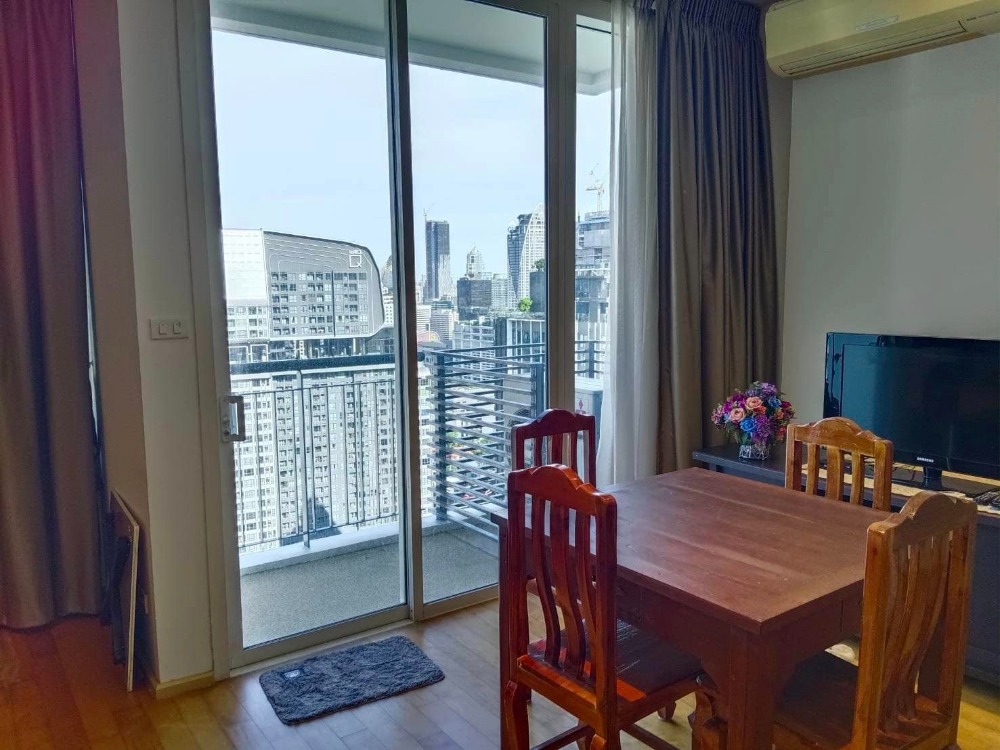 For SaleCondoRatchathewi,Phayathai : Villa Rachatewi【𝐒𝐄𝐋𝐋 & 𝐑𝐄𝐍𝐓】🔥 The perfect combination of design and location, near Siam, convenient transportation via BTS Phaya Thai, ready to move in🔥 Contact Line ID: @hacondo