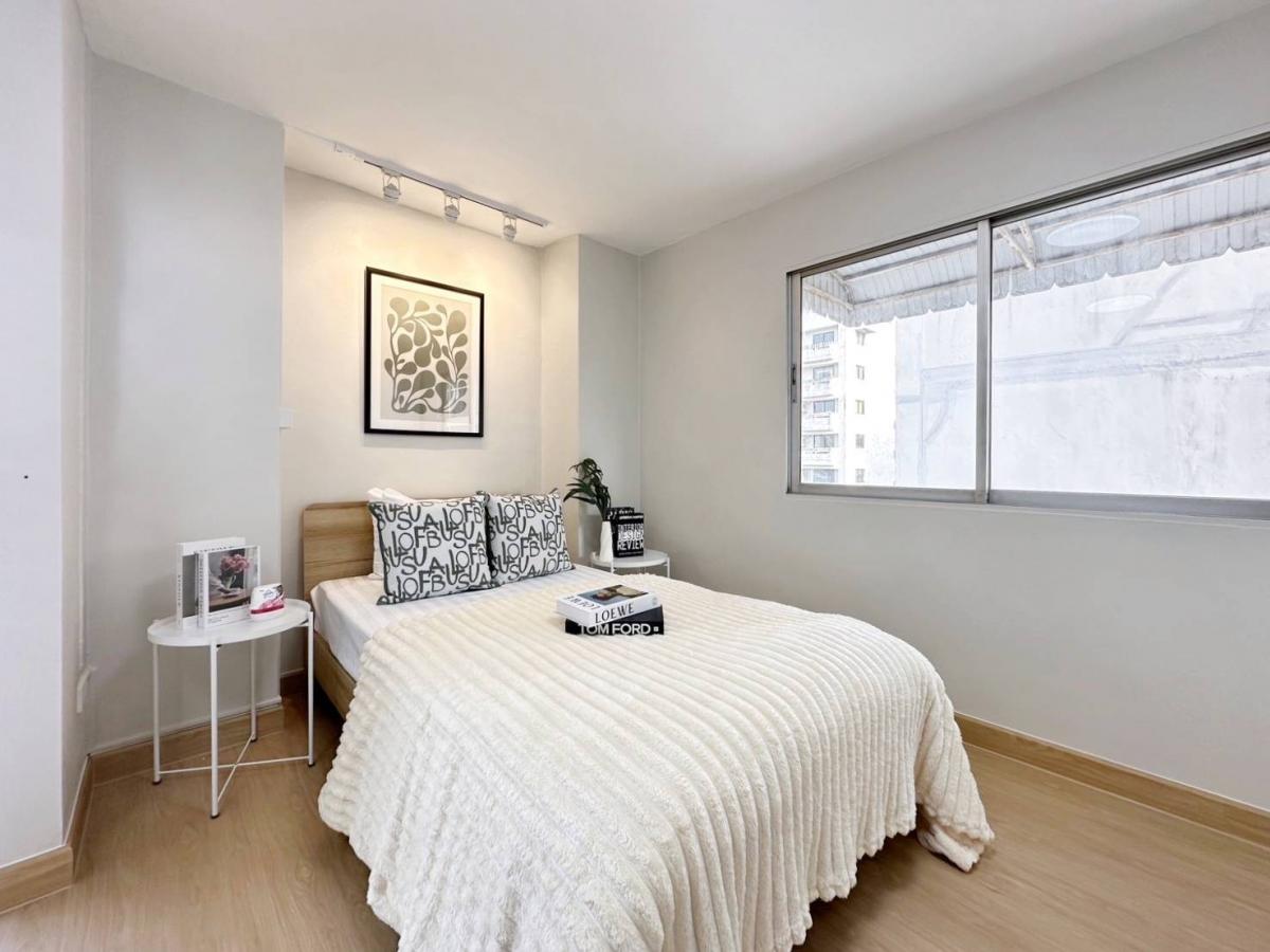 ขายคอนโดเสรีไทย-นิด้า : ห้องมุม 🥰ผ่อนเริ่มต้นแค่ 3,500 บาท/เดือน! ห้อง 2 นอน ระเบียงกว้าง ทำเลดีสุด ใกล้รถไฟฟ้าและเดอะมอลล์ บางกะปิ!🌿อัสสกาญจน์เพลส🌿